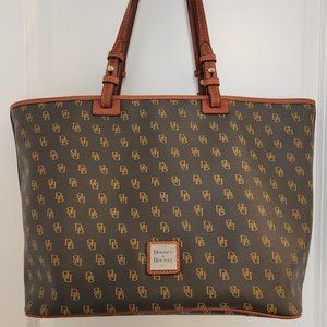Dooney & Bourke Gretta Leisure Shopper